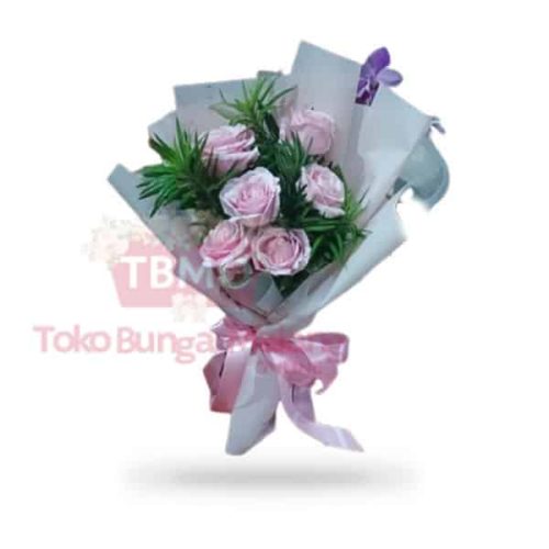 Hand Bouquet 029