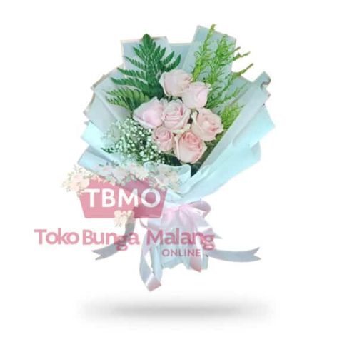 Hand Bouquet 040